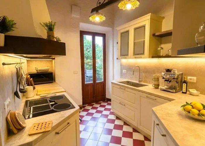 Casa Franco * מרינה די קמפו