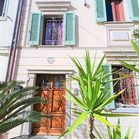 Casa Franco マリーナ・ディ・カンポ